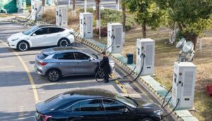 Mobil Listrik Murni Diproyeksi Kuasai 80% Pasar China Pada 2040, Phev Mulai Tergeser