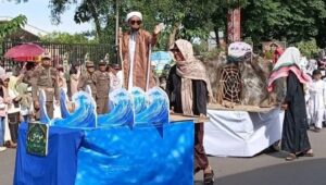 Pawai Tahun Baru Islam Di Kapuas Meriah, Ribuan Peserta Padati Jalanan Kuala Kapuas