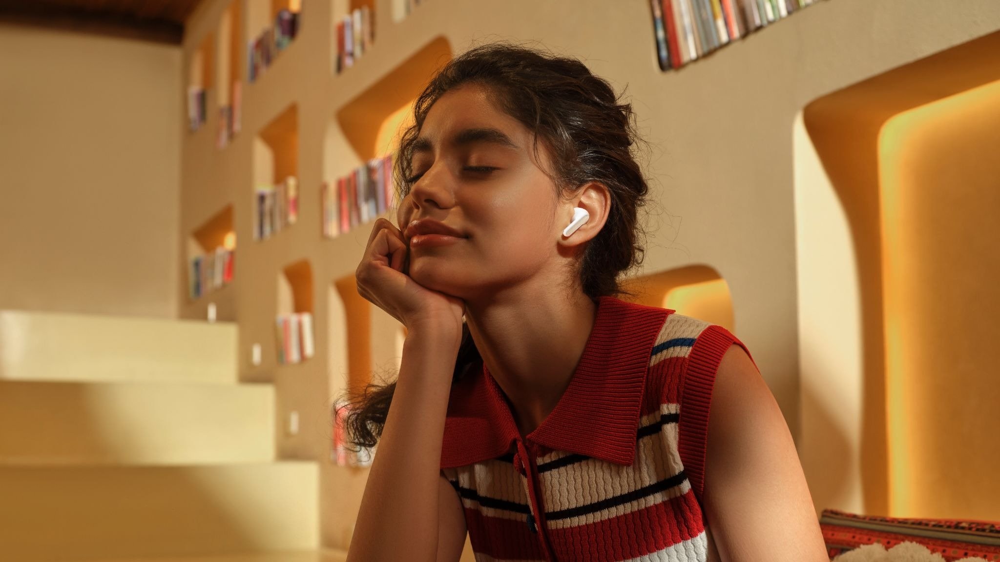 Redmi buds 8 hadir dengan anc dan baterai 44 jam, harga cuma rp699 ribu Redmi Buds 8 Hadir Dengan Anc Dan Baterai 44 Jam, Harga Cuma Rp699 Ribu