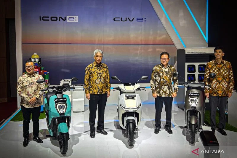 6 Rekomendasi Motor Listrik Stylish 2026: Desain Modern Dan Fitur Canggih