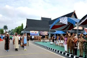 Bupati Barito Utara Ajak Peserta Gerak Jalan Junjung Sportivitas Dan Semangat Persatuan