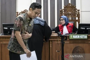 Bupati Cilacap Didakwa Peras Opd Demi Thr, Kasus Korupsi Terbaru Di Pemerintahan Daerah