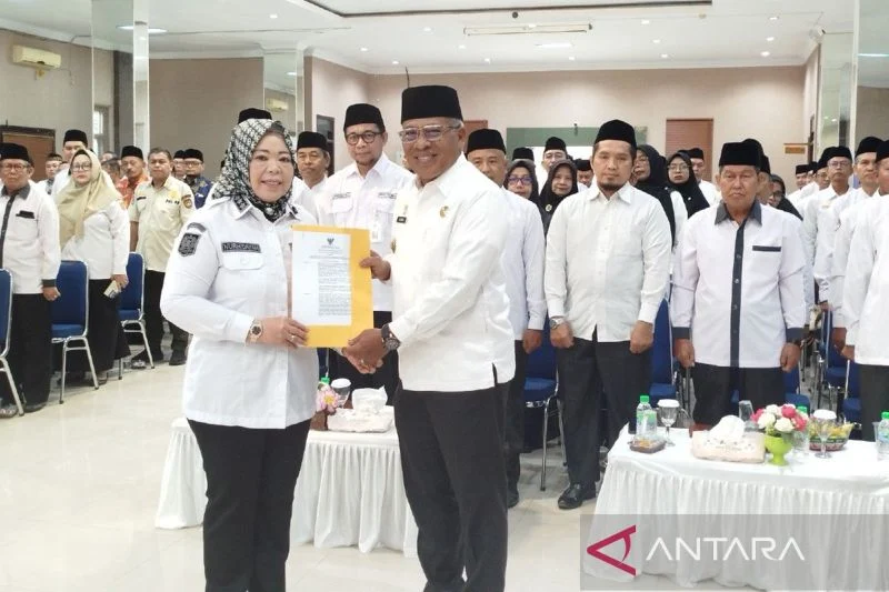 Bupati kotawaringin barat dorong lptq untuk jalankan program pembinaan berkelanjutan Bupati Kotawaringin Barat Dorong Lptq Untuk Jalankan Program Pembinaan Berkelanjutan