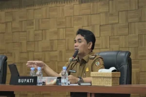 Bupati Shalahuddin Minta Optimalkan Distribusi Air Bersih Di Musim Kemarau