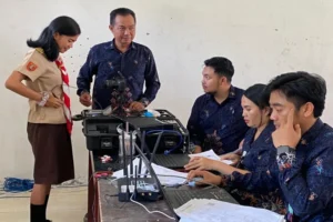 Disdukcapil Gumas Jemput Bola Rekam Biometrik Ktp-El Pelajar Sman 2 Kuala Kurun