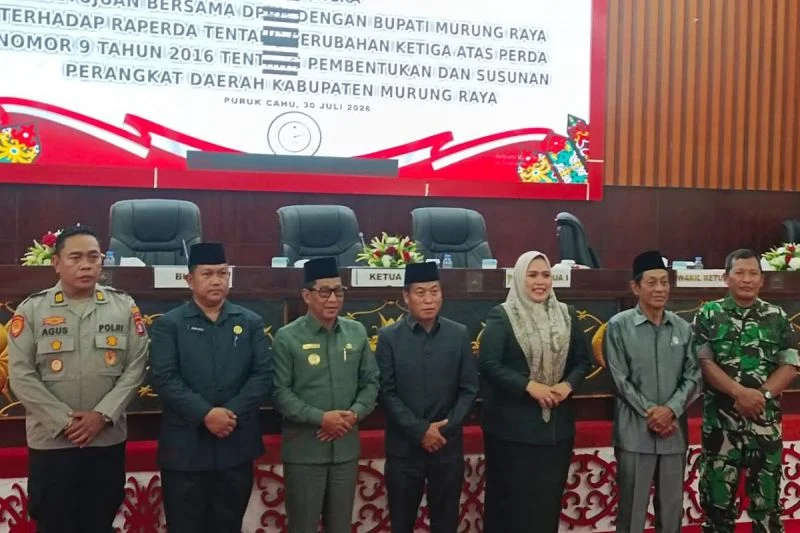 Dprd murung raya dan pemkab sahkan kesepakatan raperda penataan perangkat daerah Dprd Dan Pemkab Murung Raya Sepakati Raperda Perubahan Susunan Perangkat Daerah Untuk Meningkatkan Efisiensi Pemerintahan