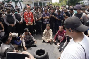 Gubernur Kalteng Beri Dampak Positif Pada Permasalahan Listrik
