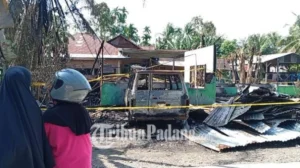 Pasutri Korban Kebakaran Padang Pariaman Berimpitan Di Ruang Tamu, Minta Polisi Usut Kejanggalan