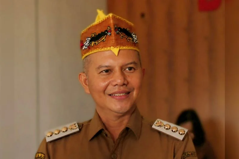 Bupati gumas ajak masyarakat kibarkan bendera merah putih sepanjang agustus 2026 dalam rangka memperingati kemerdekaan indonesia Bupati Gumas Ajak Masyarakat Kibarkan Bendera Merah Putih Sepanjang Agustus 2026 Dalam Rangka Memperingati Kemerdekaan Indonesia