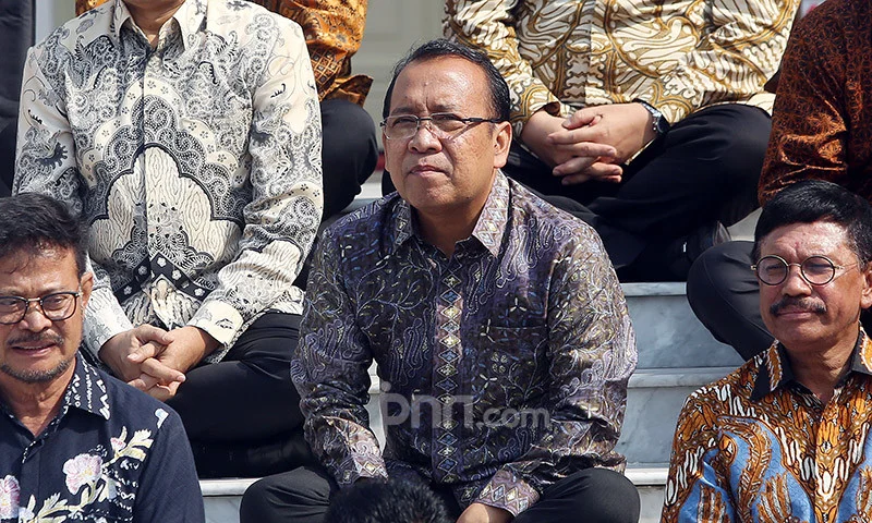 Diisukan sakit dan mundur dari jabatan, pratikno jawab begini Diisukan Sakit Dan Mundur Dari Jabatan, Pratikno Jawab Begini
