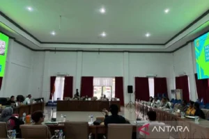 Dprd Barsel Bahas Perselisihan Eks Pekerja Dengan Dua Perusahaan