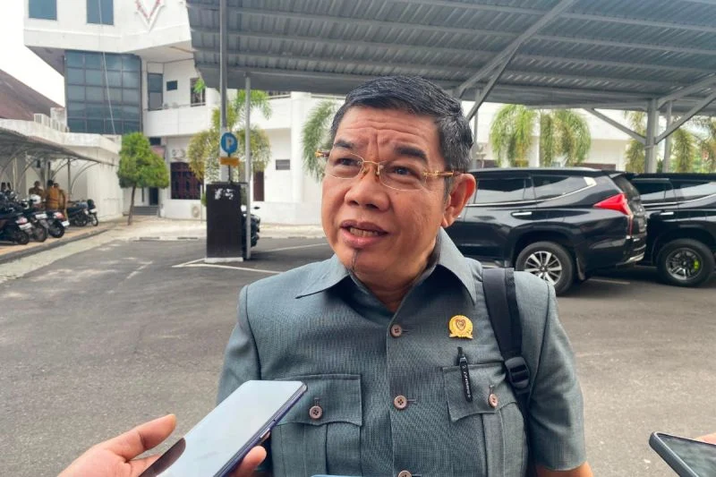 Dprd kalteng dorong bartim prioritaskan program langsung menyentuh masyarakat Dprd Kalteng Dorong Bartim Prioritaskan Program Langsung Menyentuh Masyarakat