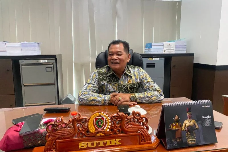 Dprd kalteng dorong perusahaan merehabilitasi das di waktu yang tepat untuk lingkungan lebih baik Dprd Kalteng Dorong Perusahaan Merehabilitasi Das Di Waktu Yang Tepat Untuk Lingkungan Lebih Baik
