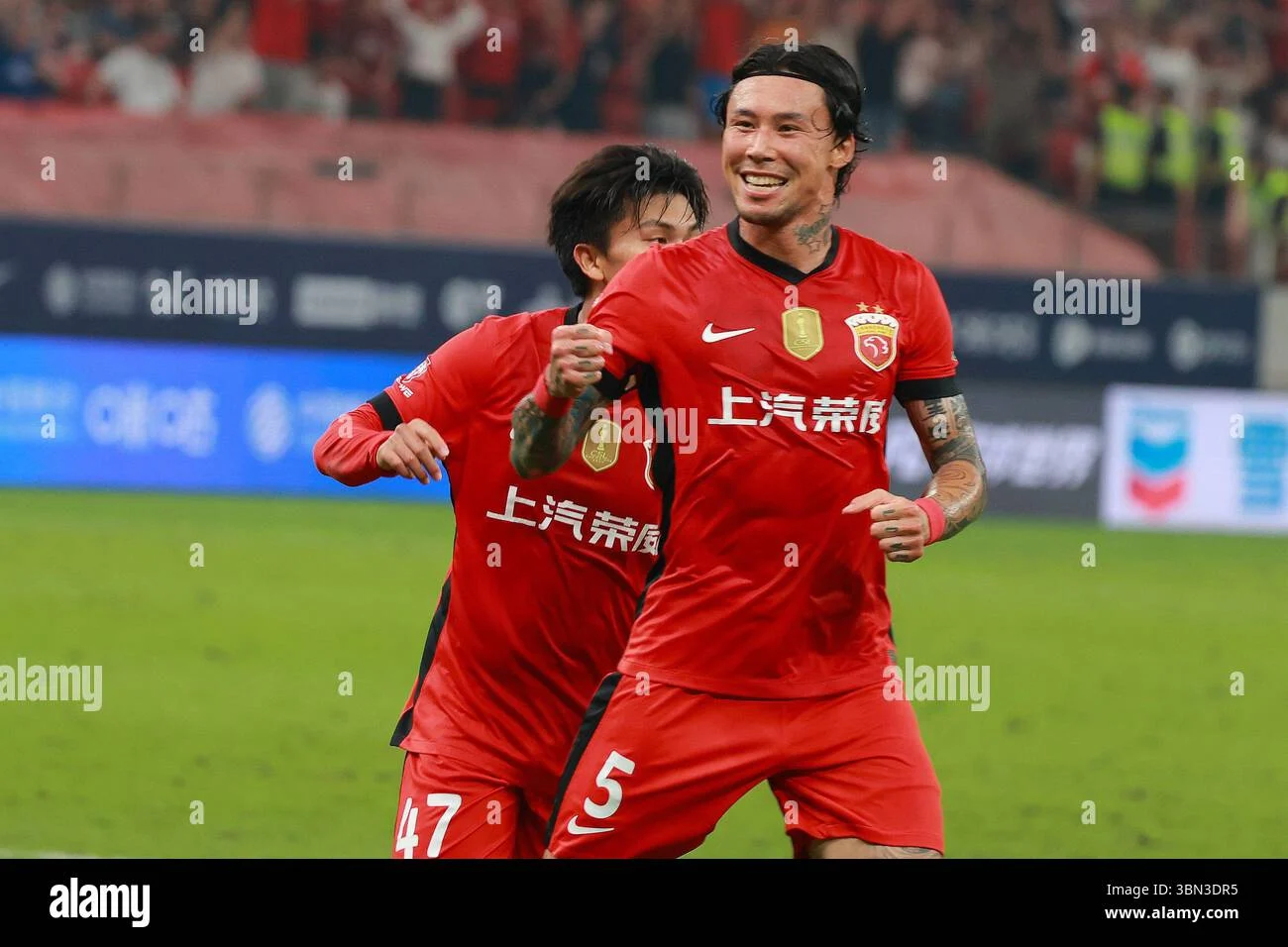 Drama persaingan shanghai port vs dalian yingbo memanas di liga super china Drama Persaingan Shanghai Port Vs Dalian Yingbo Memanas Di Liga Super China