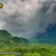 Gunung Merapi Erupsi Kembali: Awan Panas 2 Km, Level Siaga Iii, Warga Dihimbau Jauhi Alur Sungai