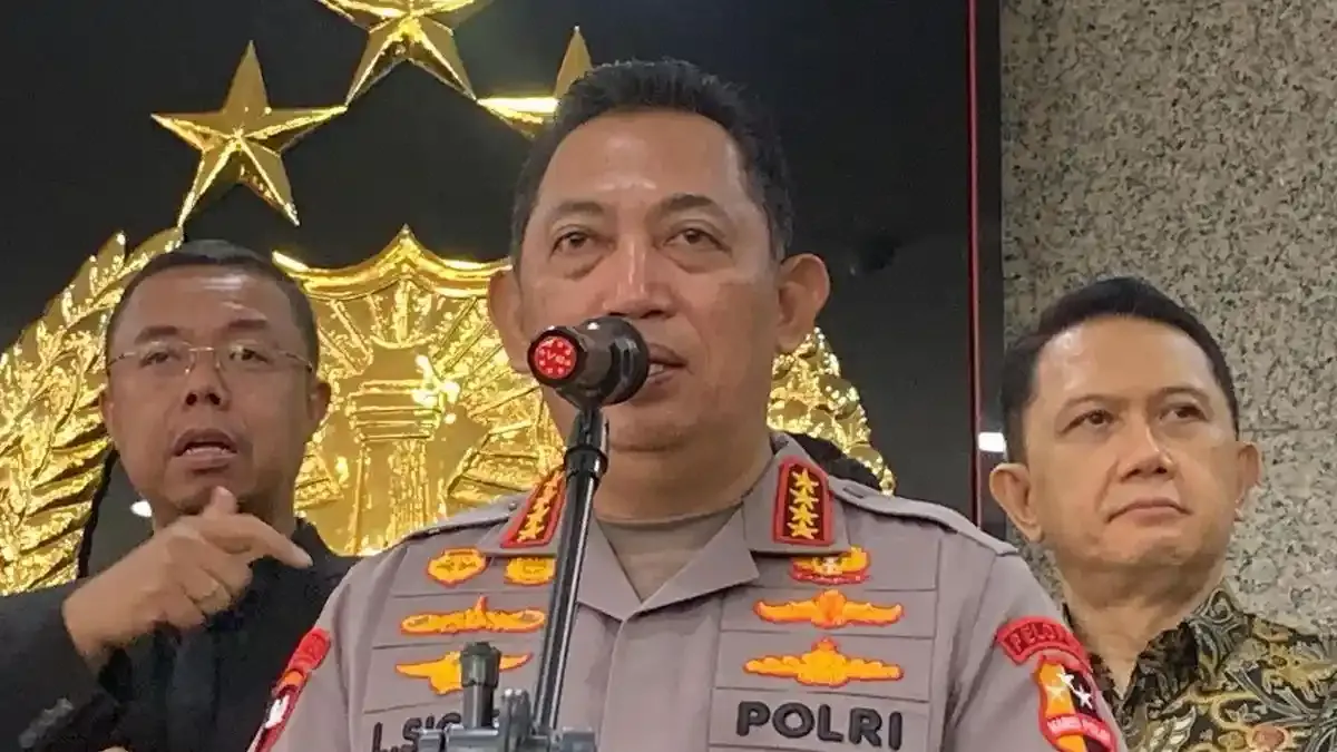 Isu kapolri diganti mencuat, beredar daftar 5 nama perwira tinggi kandidat pengganti listyo sigit Isu Kapolri Diganti Mencuat, Beredar Daftar 5 Nama Perwira Tinggi Kandidat Pengganti Listyo Sigit