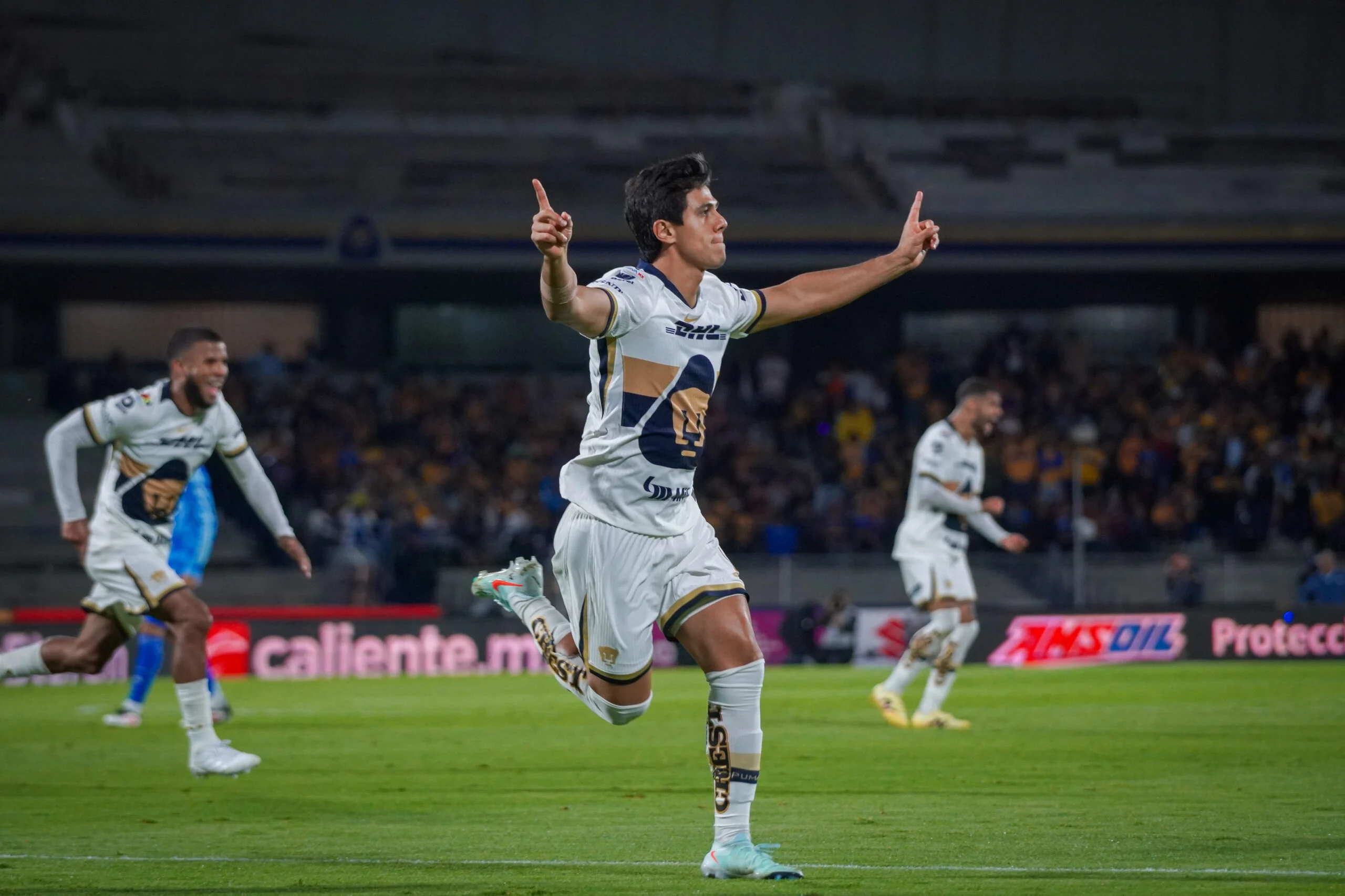 Jose juan macias dijadikan target utama persib bandung: langkah besar dari pumas unam Jose Juan Macias Dijadikan Target Utama Persib Bandung: Langkah Besar Dari Pumas Unam