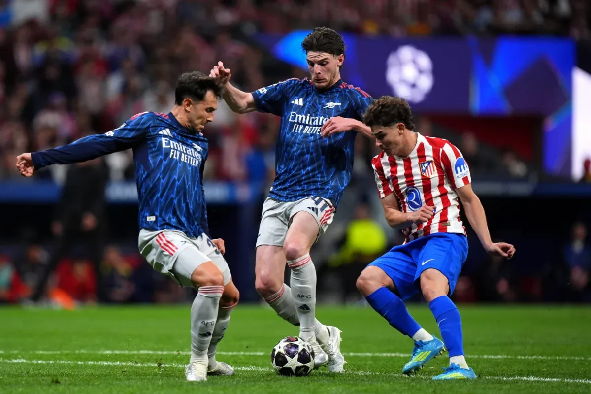 Julian alvarez tolak arsenal demi impian gabung barcelona, atletico madrid tegaskan posisi kunci Julian Alvarez Tolak Arsenal Demi Impian Gabung Barcelona, Atletico Madrid Tegaskan Posisi Kunci