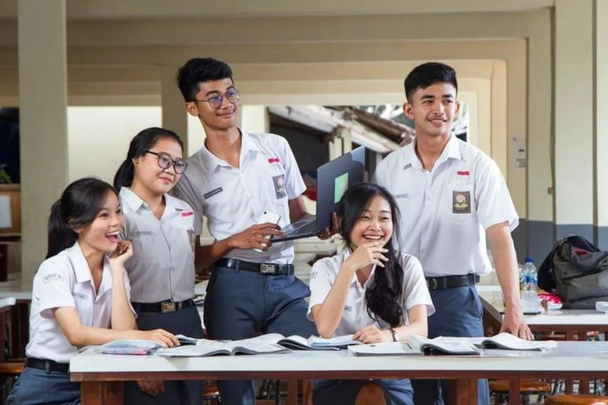 Kontroversi: siswa sma‑smk dikerahkan ke launching isen mulang di tengah kabut asap, kadisdik evaluasi pembatalan Kontroversi: Siswa Sma‑Smk Dikerahkan Ke Launching Isen Mulang Di Tengah Kabut Asap, Kadisdik Evaluasi Pembatalan