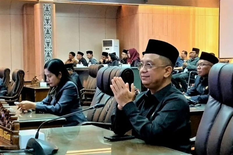 Legislator barut dukung kaji tiru pemkab ke yogyakarta untuk kemajuan daerah Legislator Barut Dukung Kaji Tiru Pemkab Ke Yogyakarta Untuk Kemajuan Daerah