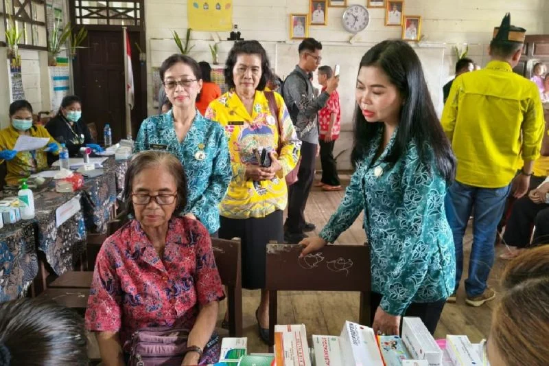 Pemkab gumas dan pkk hadirkan layanan kesehatan gratis untuk ratusan warga Pemkab Gumas Dan Pkk Hadirkan Layanan Kesehatan Gratis Untuk Ratusan Warga