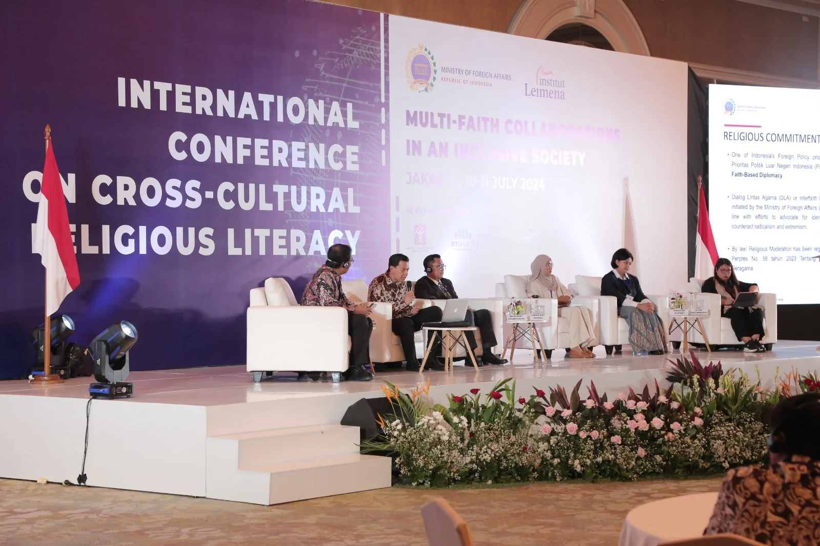 Pentingnya literasi keagamaan lintas budaya asean ditekankan oleh kemlu Pentingnya Literasi Keagamaan Lintas Budaya Asean Ditekankan Oleh Kemlu