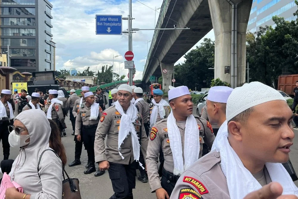 Polisi ungkap ada peserta aksi mahasiswa bawa sajam, bem tegaskan bukan anak ui Polisi Ungkap Ada Peserta Aksi Mahasiswa Bawa Sajam, Bem Tegaskan Bukan Anak Ui