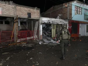 Serangan Bom Di Kantor Polisi Kolombia, 10 Orang Terluka