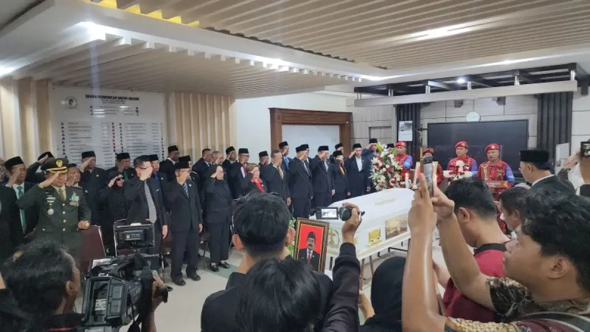 Sosok penuh dedikasi dan pengabdian ketua tsak palangka, akhmad rizani, meninggal dunia Sosok Penuh Dedikasi Dan Pengabdian Ketua Tsak Palangka, Akhmad Rizani, Meninggal Dunia