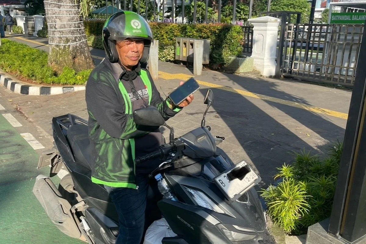 Tarif ojol kalteng didorong naik, dishub tekankan kepatuhan aplikator untuk kesejahteraan pengemudi Tarif Ojol Kalteng Didorong Naik, Dishub Tekankan Kepatuhan Aplikator Untuk Kesejahteraan Pengemudi