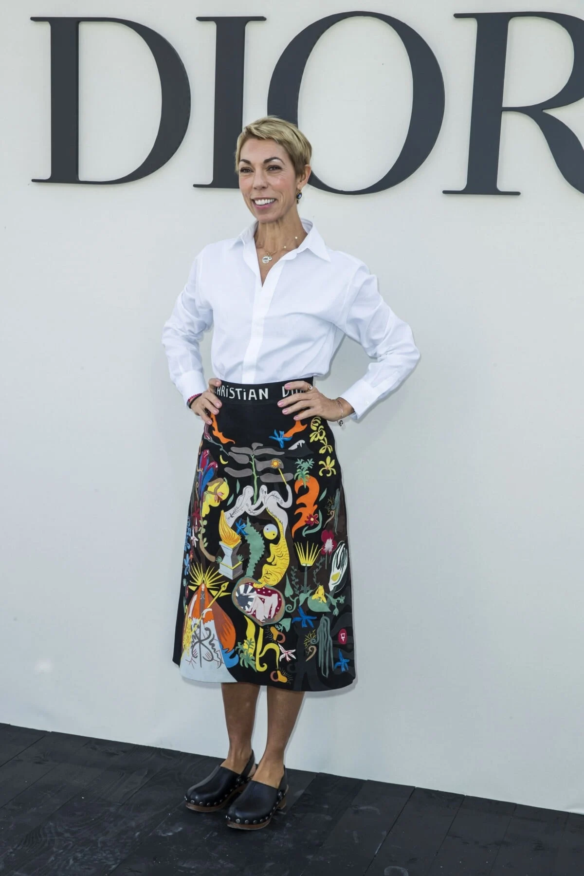 Tragedi dior: mathilde favier meninggal dalam kecelakaan mobil, dunia fashion berduka Tragedi Dior: Mathilde Favier Meninggal Dalam Kecelakaan Mobil, Dunia Fashion Berduka