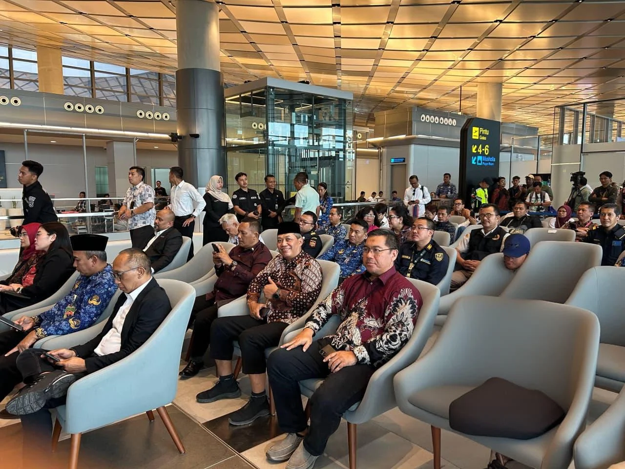 Bandara dhoho siap jadi embarkasi haji 2027, dpr dukung pembangunan dan kebijakan nasional Bandara Dhoho Siap Jadi Embarkasi Haji 2027, Dpr Dukung Pembangunan Dan Kebijakan Nasional