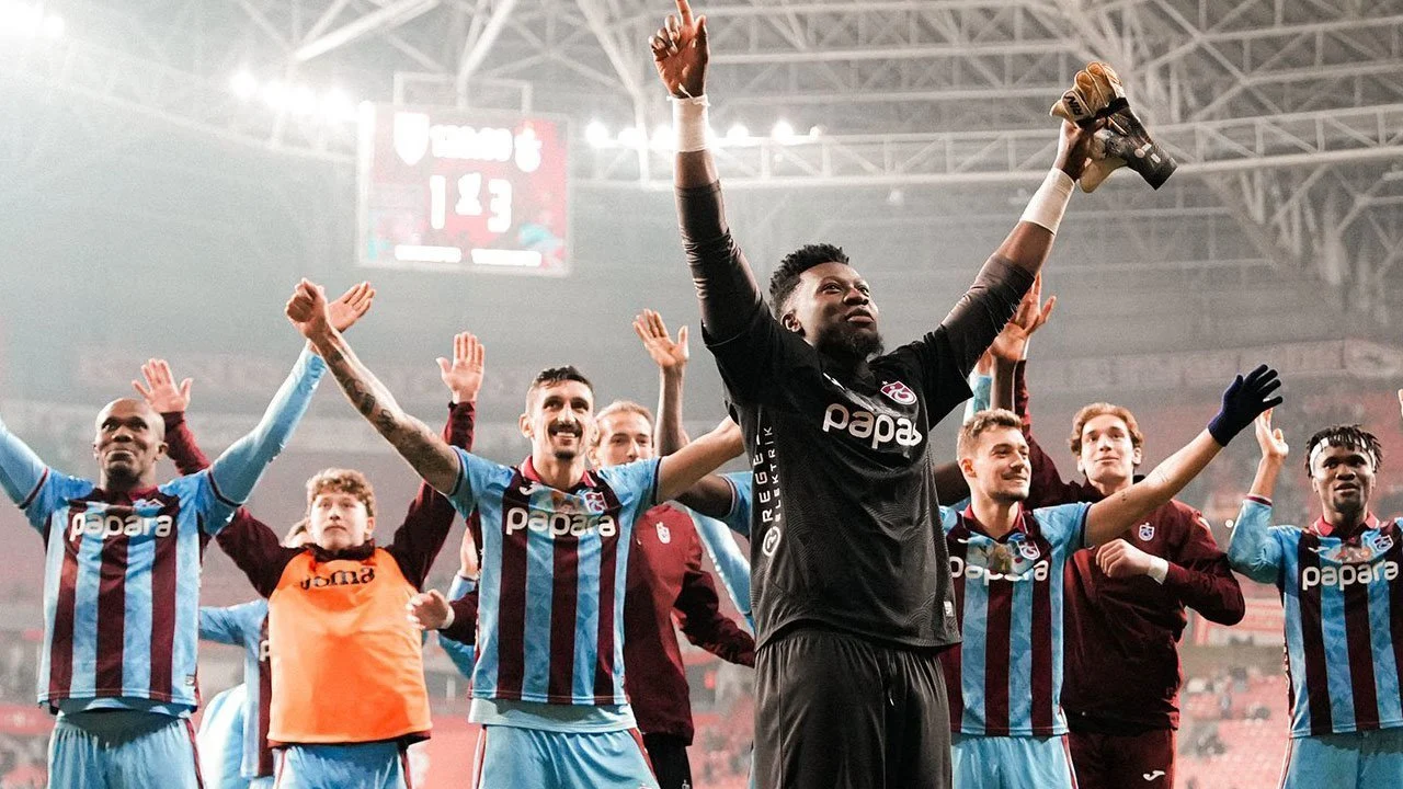 Drama amed sk vs trabzonspor: tekke berpisah, çimşir kembali memimpin, dan kebobolan onana jadi sorotan Drama Amed Sk Vs Trabzonspor: Tekke Berpisah, Çimşir Kembali Memimpin, Dan Kebobolan Onana Jadi Sorotan