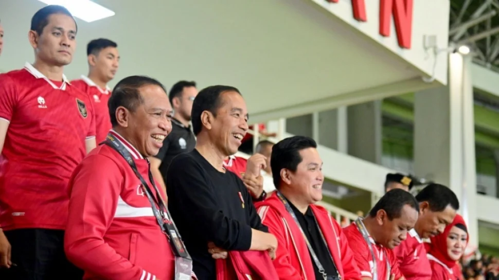 Malmö di pusat berita: skandal kewarganegaraan, kebijakan politik, sepak bola, dan konser internasional Malmö Di Pusat Berita: Skandal Kewarganegaraan, Kebijakan Politik, Sepak Bola, Dan Konser Internasional
