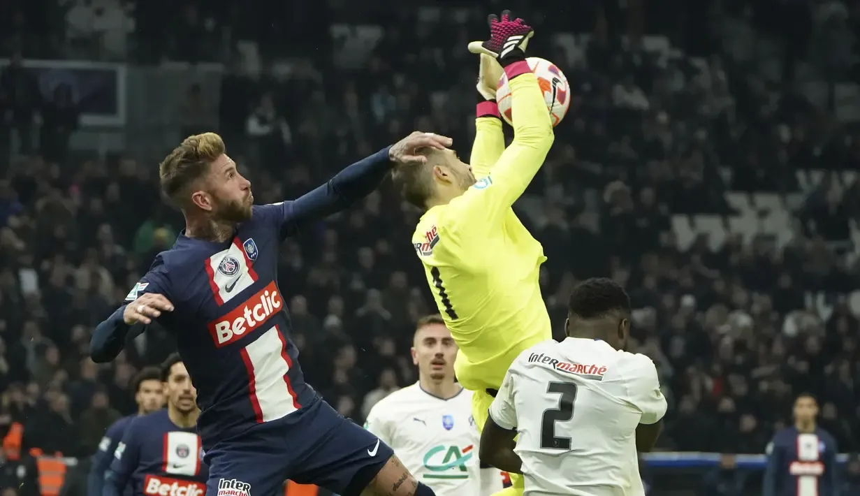 Marseille vs paris: cedera besar, kekalahan di vélodrome, dan tantangan tengah lapangan Marseille Vs Paris: Cedera Besar, Kekalahan Di Vélodrome, Dan Tantangan Tengah Lapangan