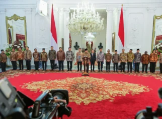 Parameter politik indonesia: dukungan besar pada penyitaan aset korupsi dan tanda retak koalisi pemerintah Parameter Politik Indonesia: Dukungan Besar Pada Penyitaan Aset Korupsi Dan Tanda Retak Koalisi Pemerintah