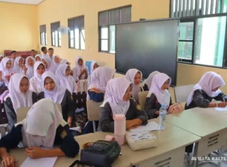 Seruyan: evaluasi sekolah seruyan diperlukan di tengah kabut asap Seruyan: Evaluasi Sekolah Seruyan Diperlukan Di Tengah Kabut Asap