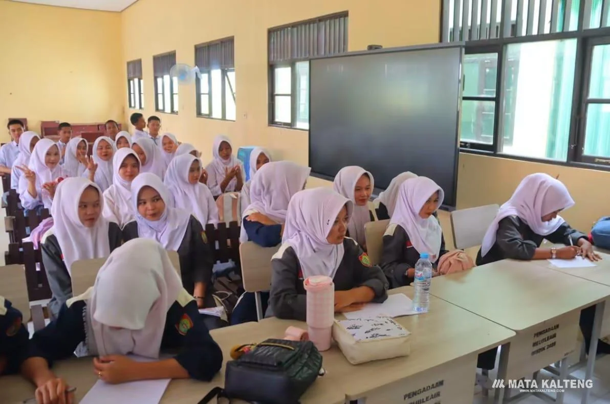 Seruyan: evaluasi sekolah seruyan diperlukan di tengah kabut asap Seruyan: Evaluasi Sekolah Seruyan Diperlukan Di Tengah Kabut Asap